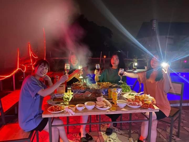 Hang Mua Lotus Homestay 宁平 外观 照片